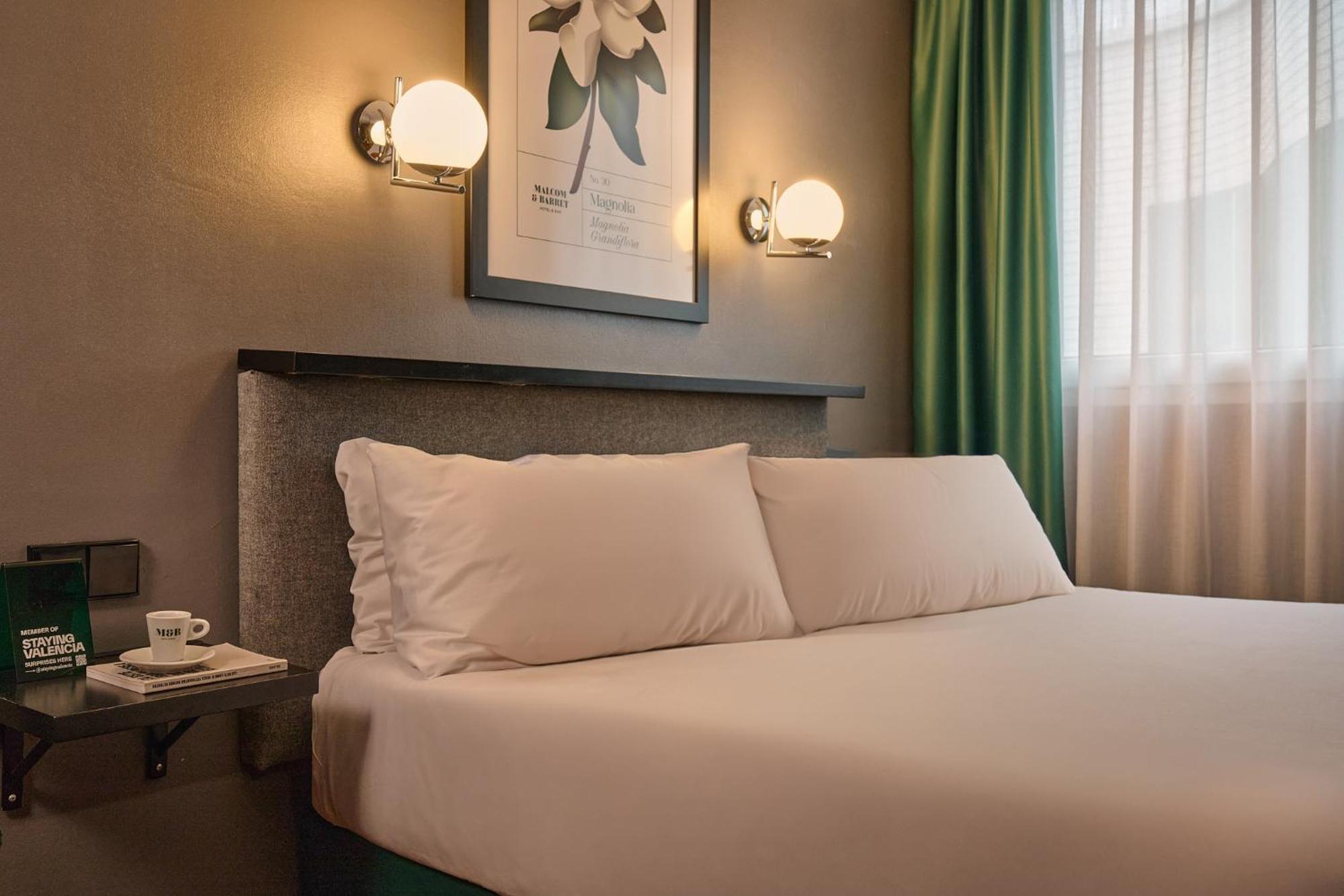 Budget Double Room,379809241:JPEG